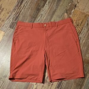 Peter Millar Men's Size 36 Burning Sun Shackleford Performance Hybrid Golf Short